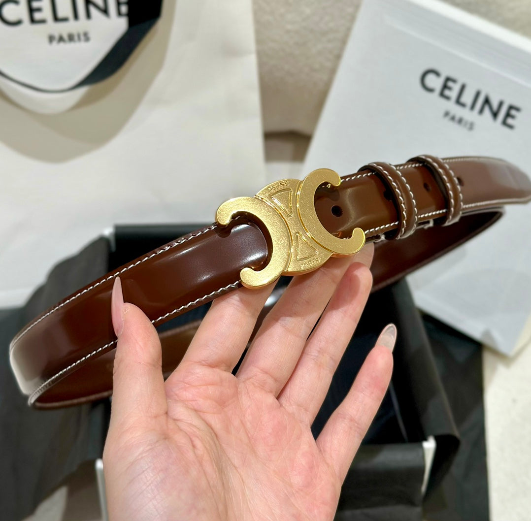 여자 셀린느 벨트