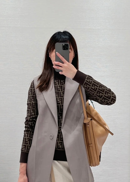 TJ셀러/펜디 여성 갈색 니트 스웨터