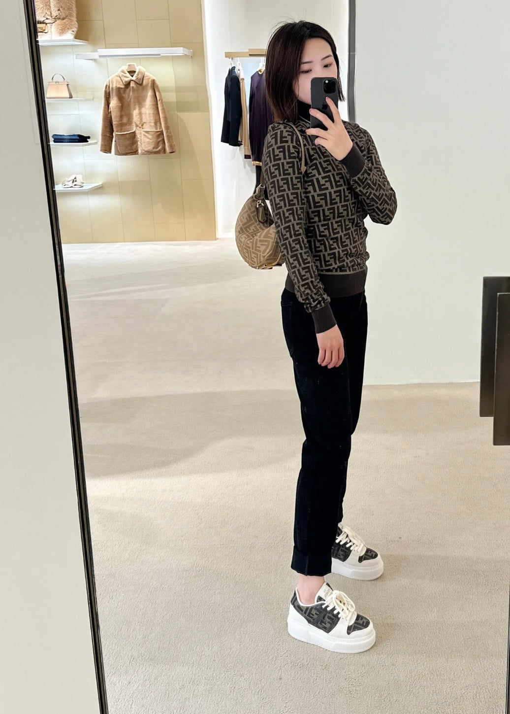 TJ셀러/펜디 여성 갈색 니트 스웨터