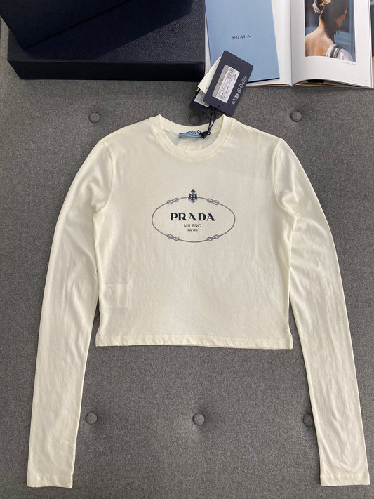 TJ셀러/프라다 여성 니트 긴팔 티셔츠