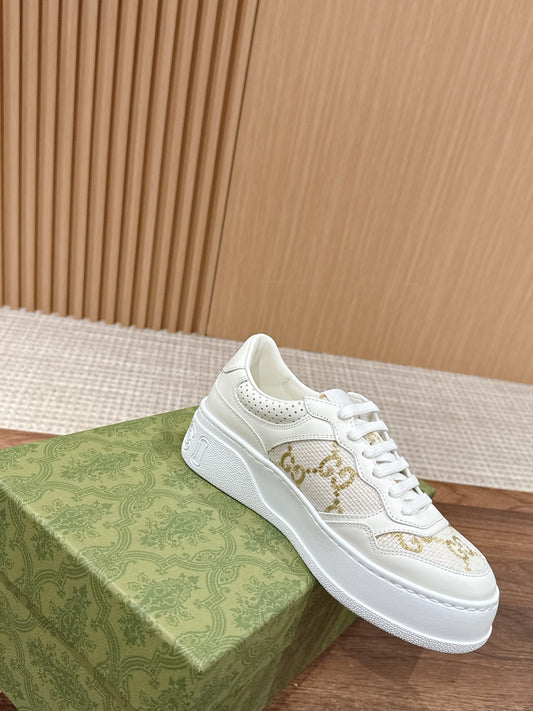 구찌 여성 운동화