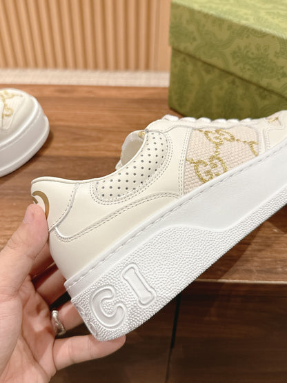 구찌 여성 운동화