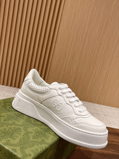 구찌 남성 운동화