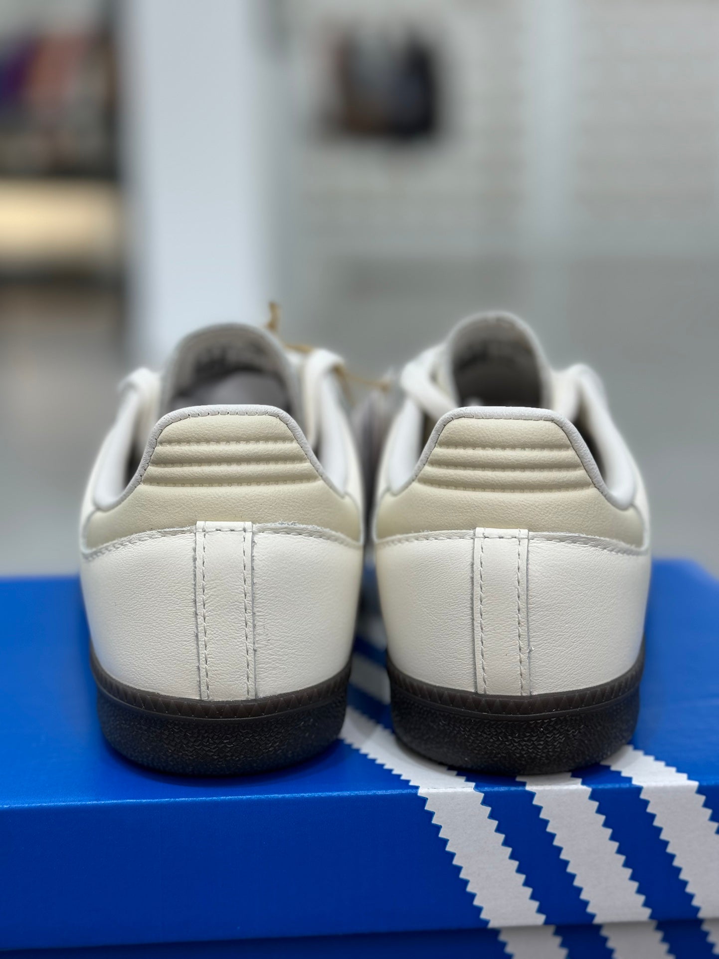 아디다스 여성 플랫 슈즈 운동화