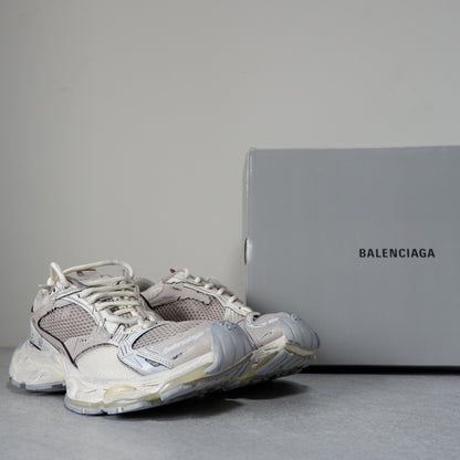 발렌시아가 남성 운동화