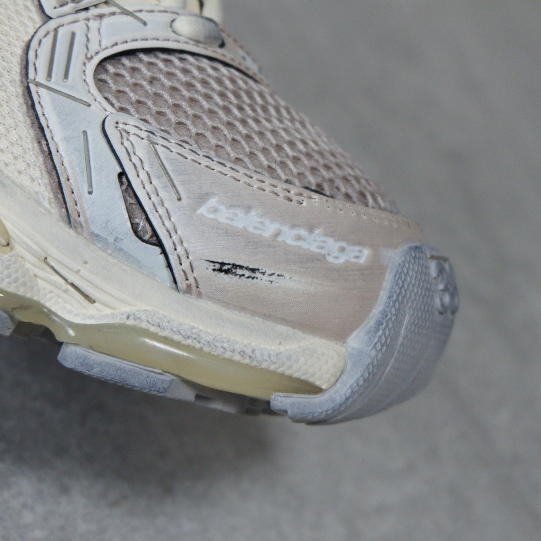 발렌시아가 남성 운동화