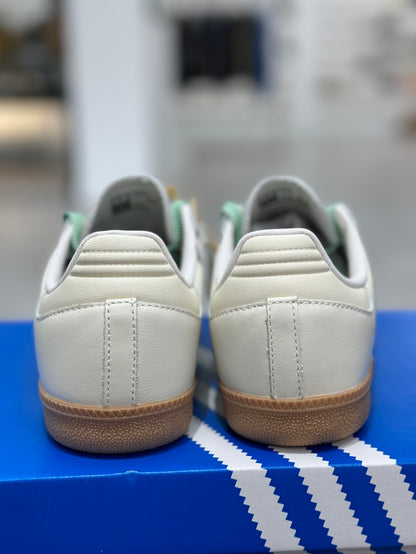 아디다스 남성 운동화 스니커즈