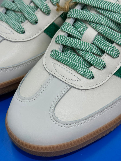 아디다스 남성 운동화 스니커즈