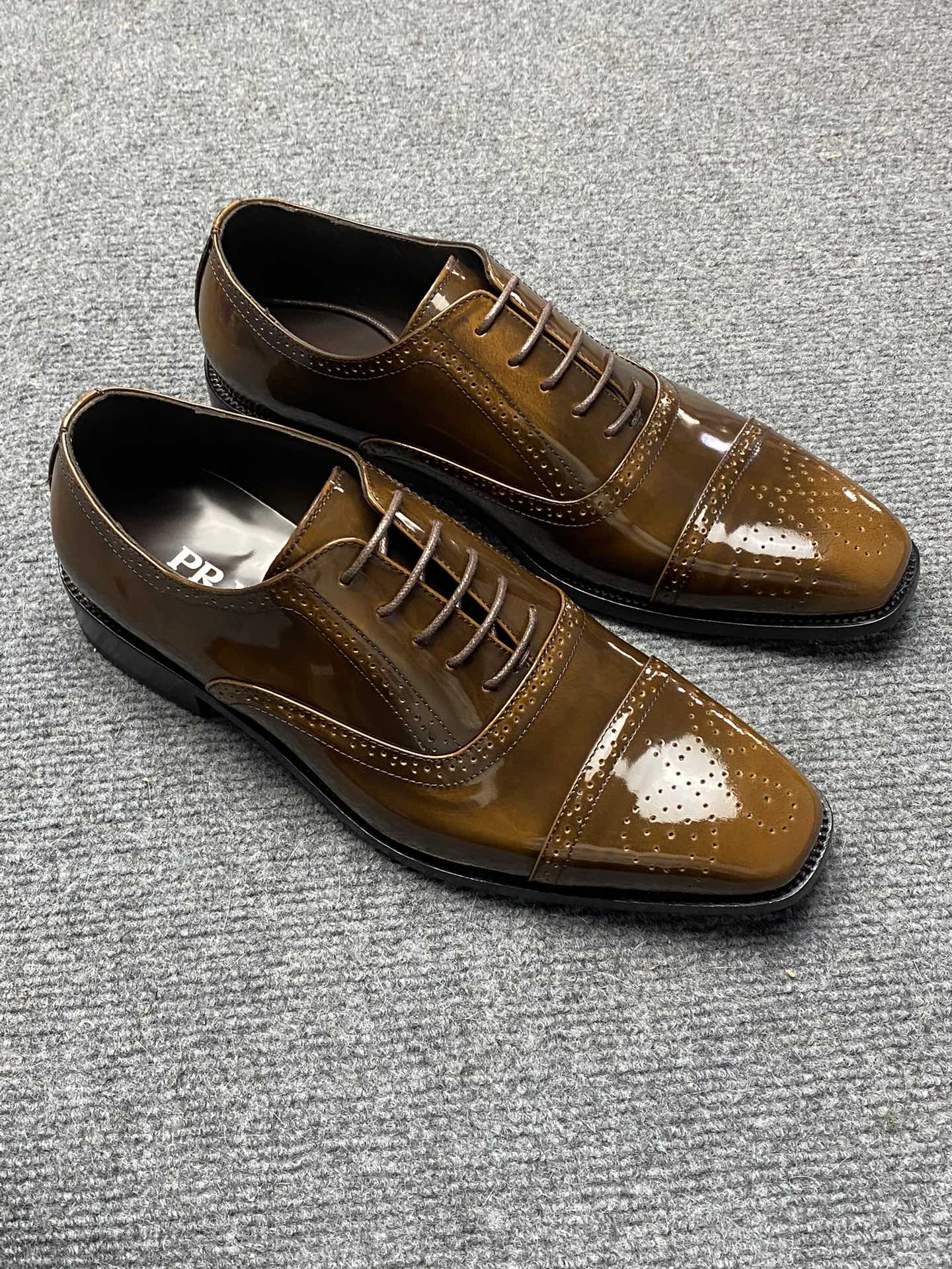 프라다 남성 구두