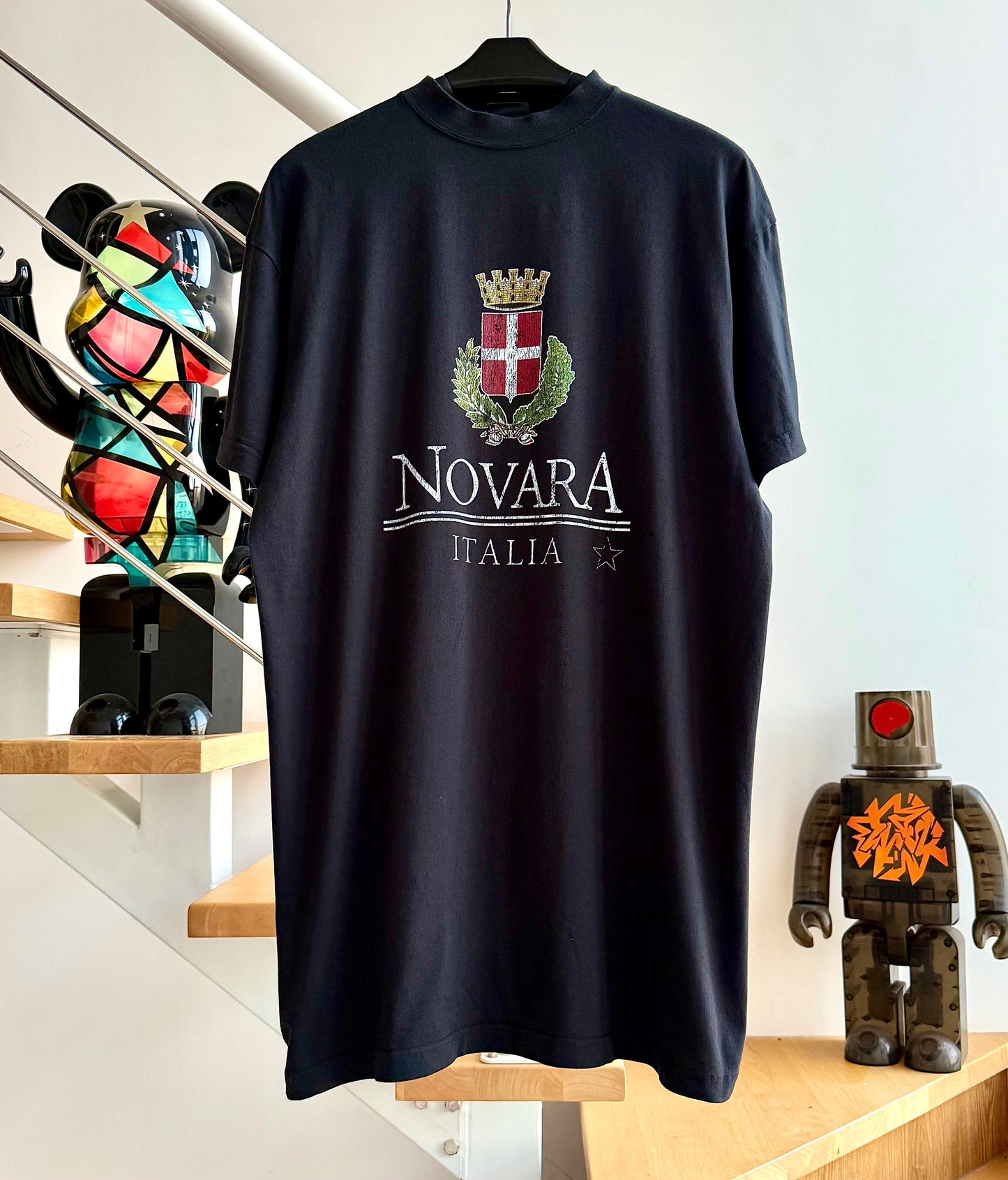 계단집/발렌시아가 남성 반팔