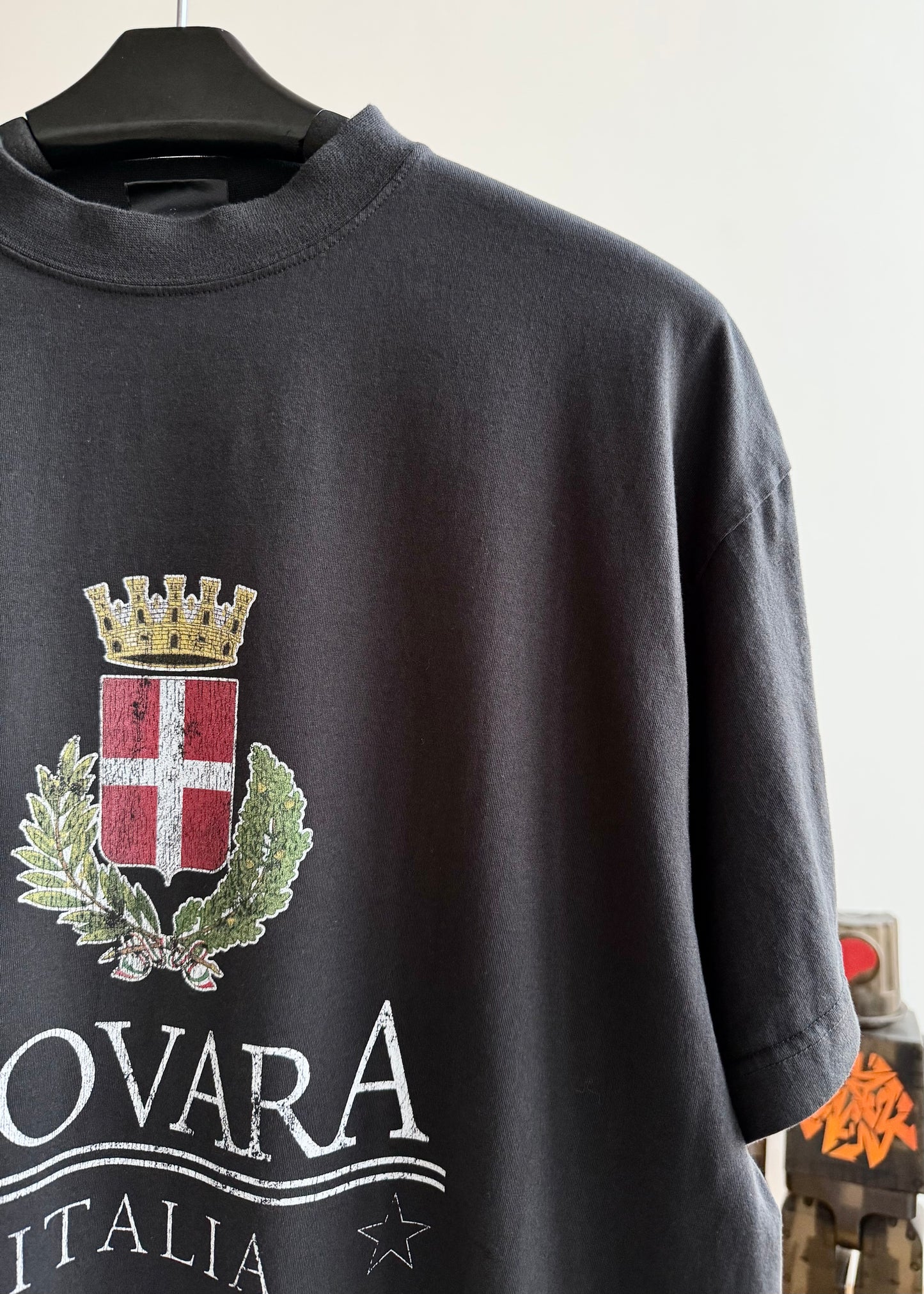 계단집/발렌시아가 남성 반팔