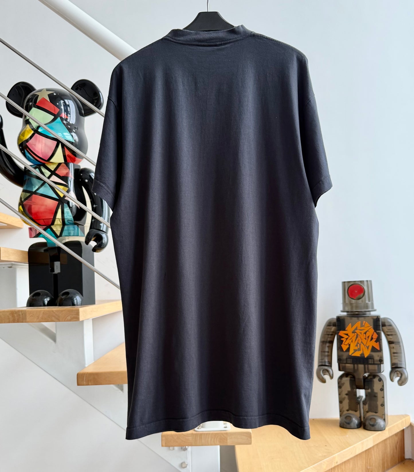 계단집/발렌시아가 남성 반팔