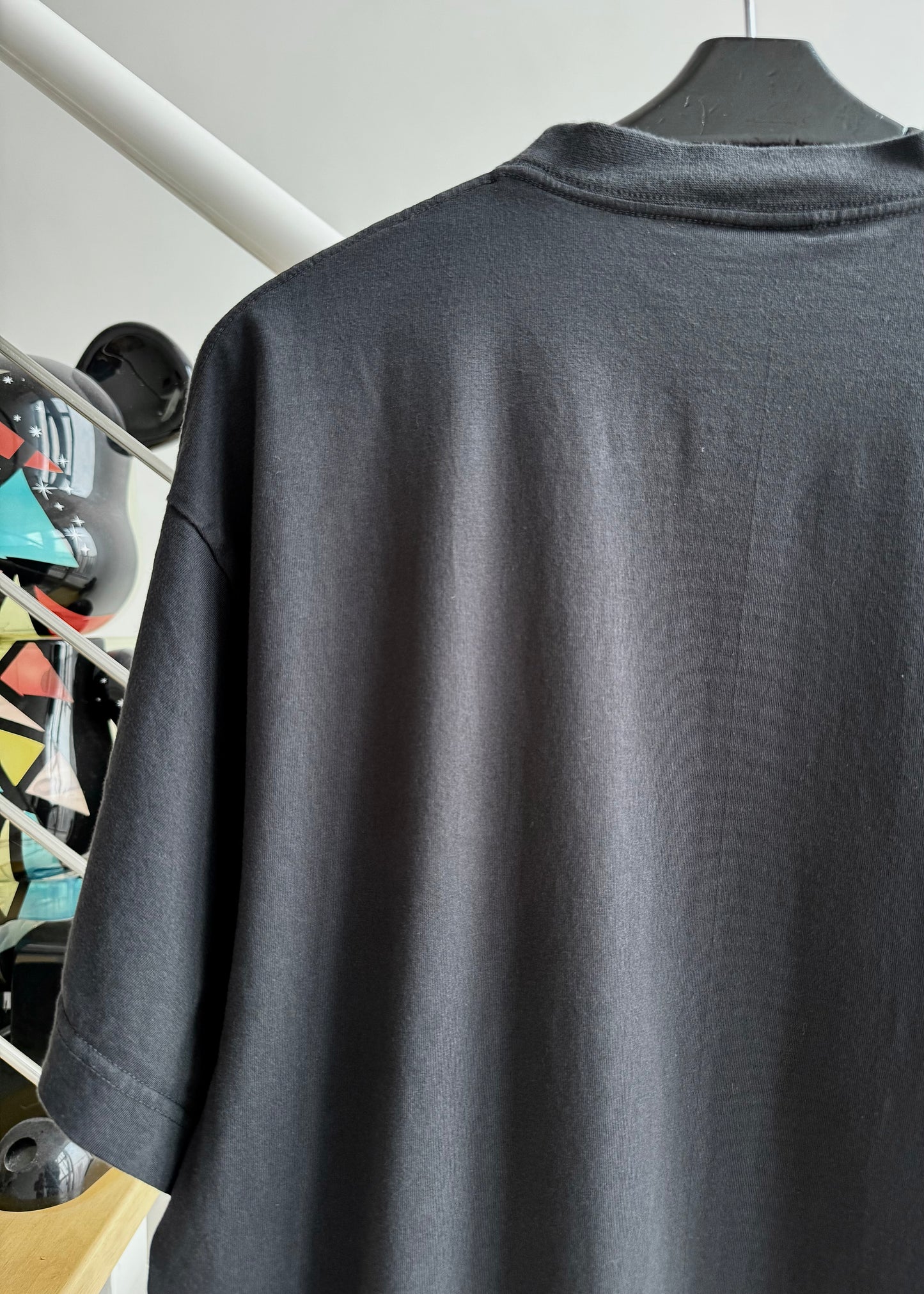 계단집/발렌시아가 남성 반팔