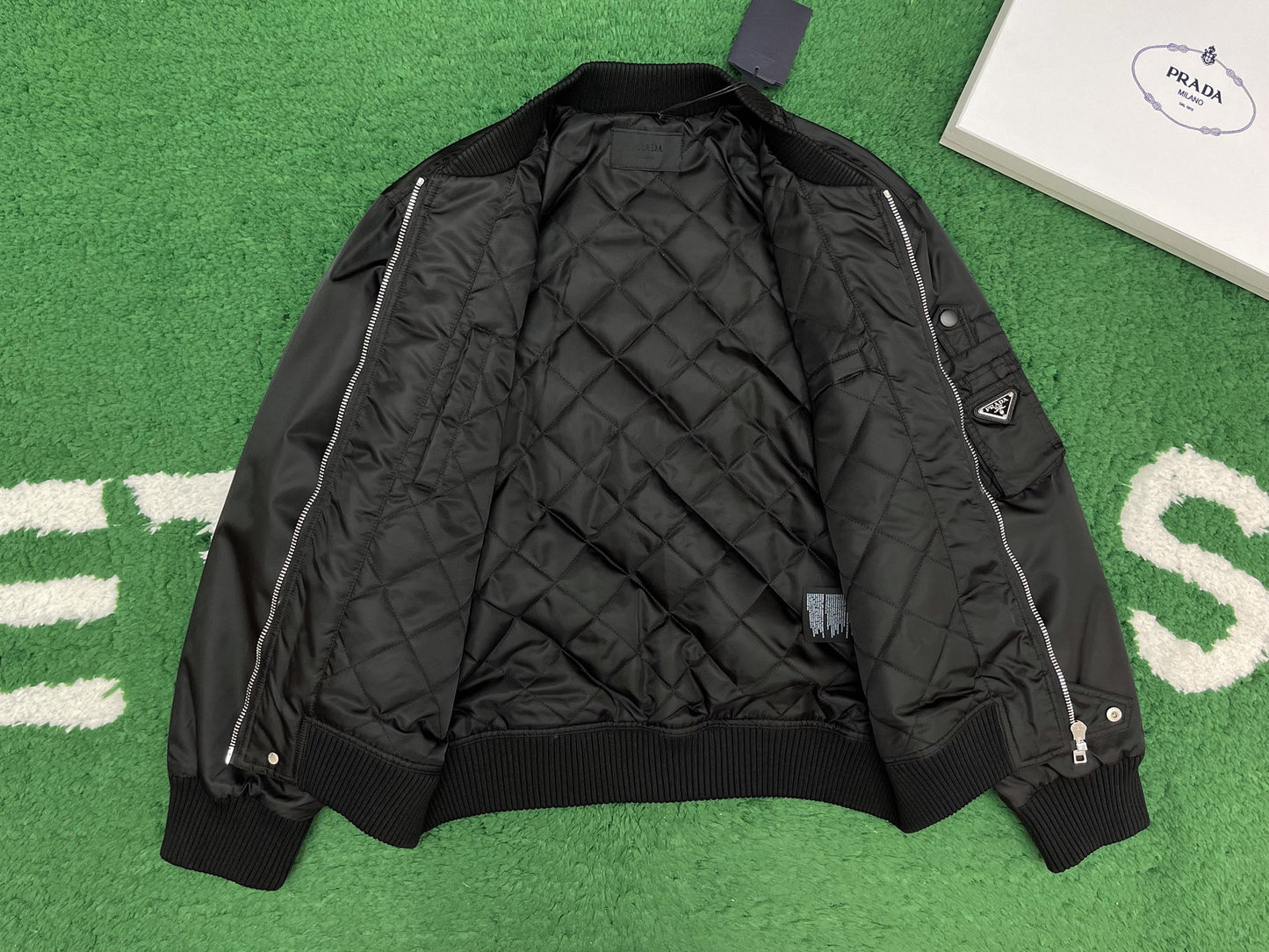 R공장/프라다 남성 자켓