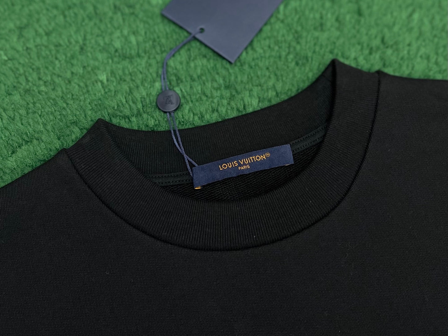 R공장/루이비통 남성 맨투맨