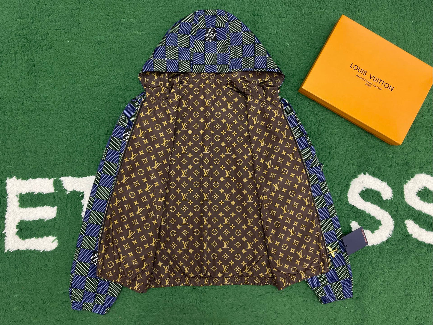 R공장/루이비통 남성 방풍 자켓