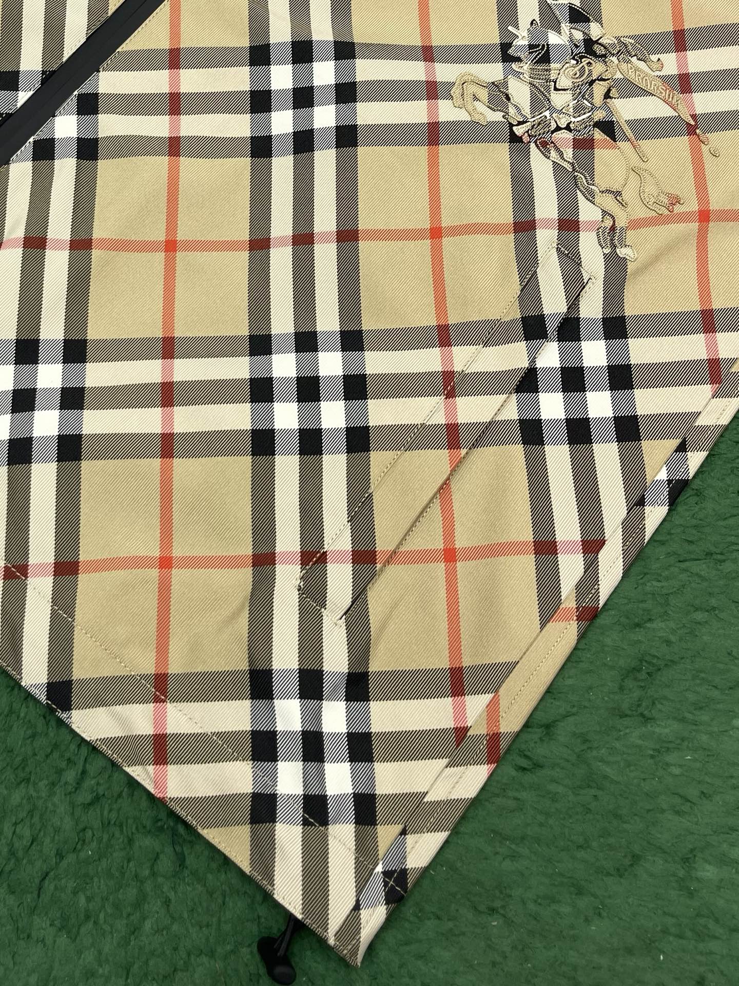 R공장/버버리 남성 체크 자켓