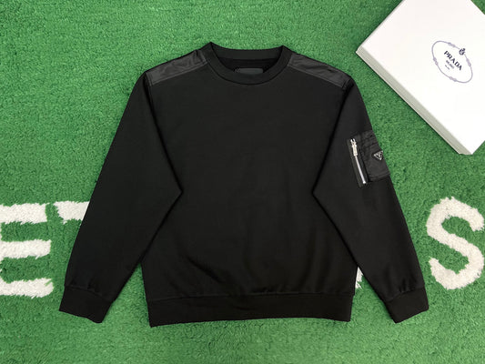 R공장/프라다 남성 맨투맨