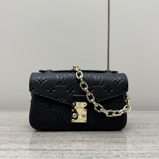 갓팩토리 / 루이비통 클러치 가방 크로스백