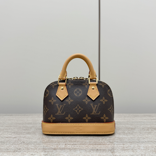 갓팩토리 / 루이비통 클러치 가방 크로스백