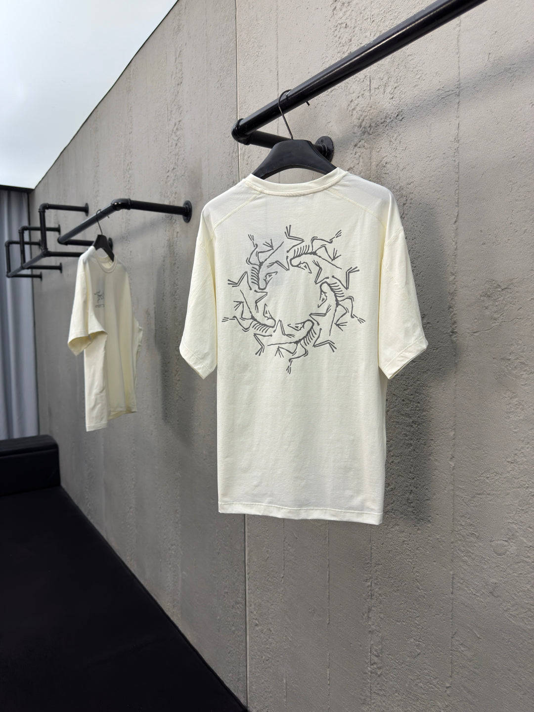 체인2호 / 아크테릭스 남성 반팔 티셔츠