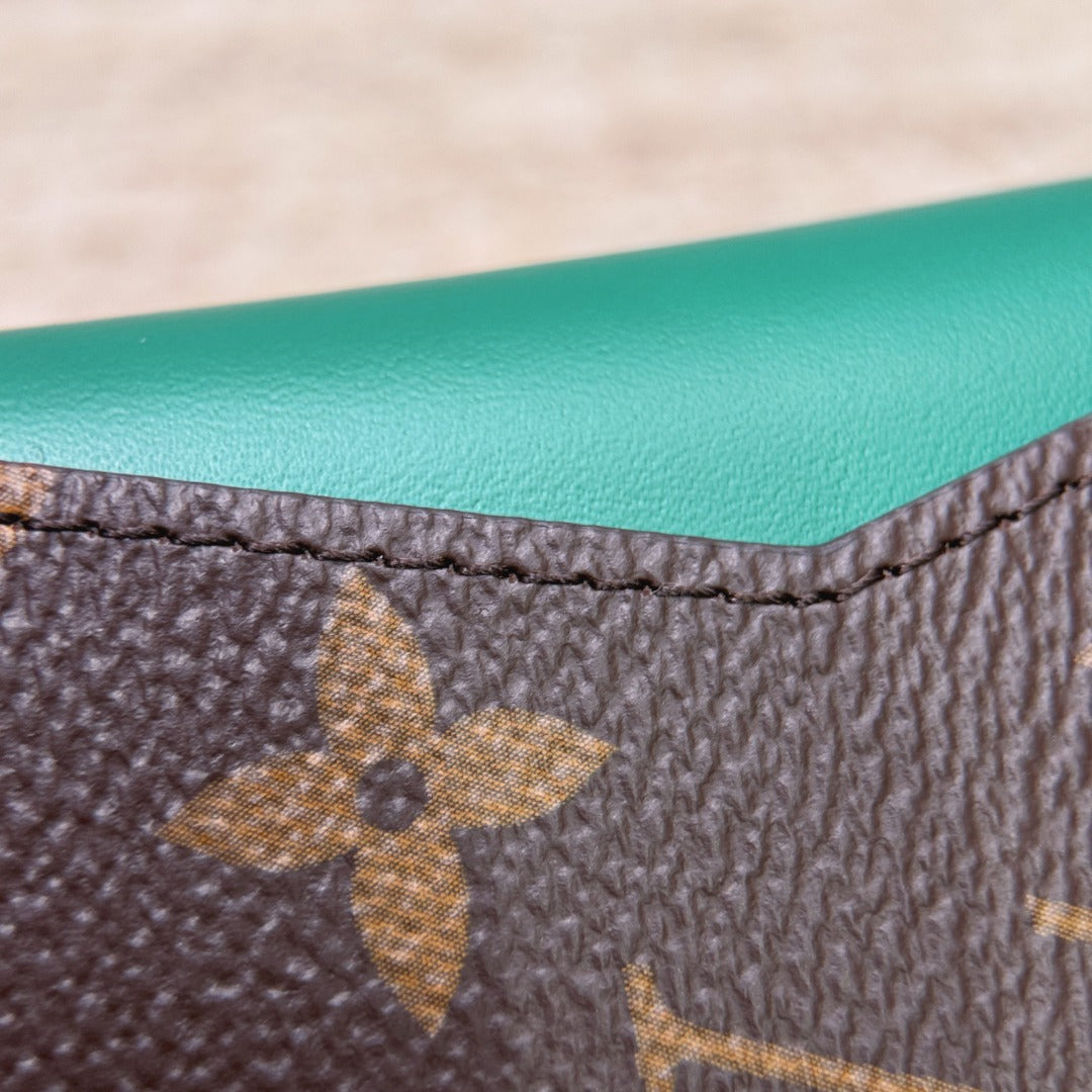 갓팩토리 / 루이비통 지갑