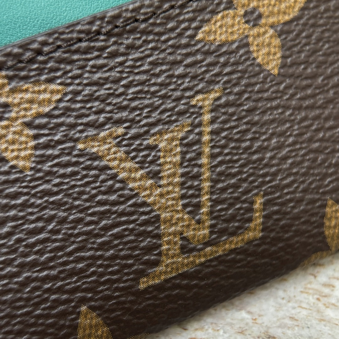 갓팩토리 / 루이비통 지갑