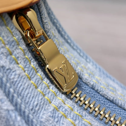 갓팩토리 / 루이비통 크로스백