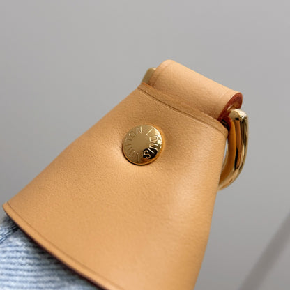 갓팩토리 / 루이비통 크로스백