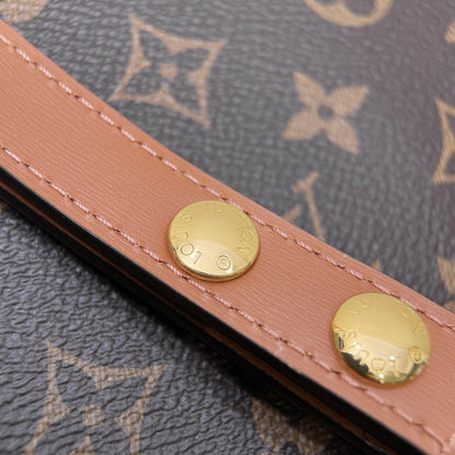 갓팩토리 / 루이비통 크로스백