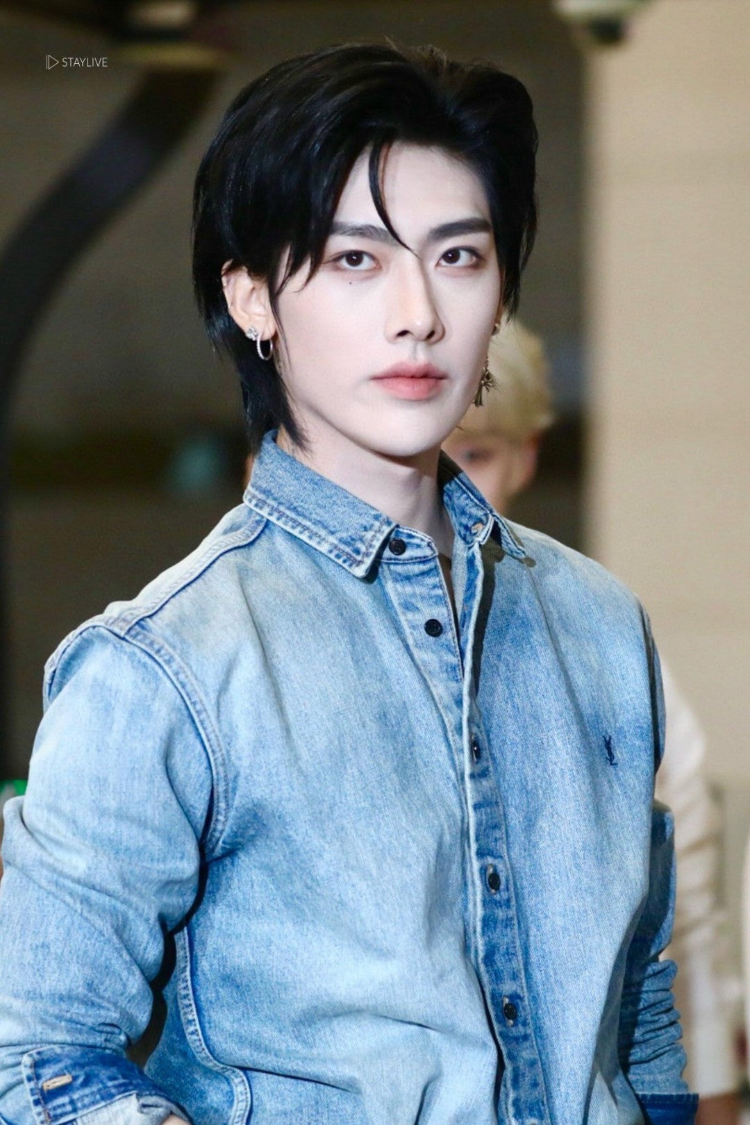 BVG / 입생로랑 남성 데님 셔츠