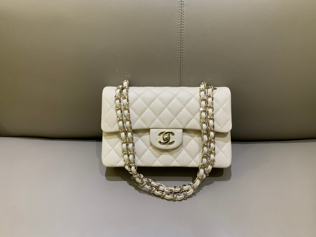 지존 / 샤넬 가방 미니 화이트 크로스 백