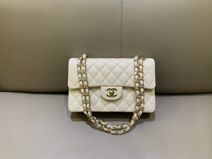 지존 / 샤넬 가방 미니 화이트 크로스 백