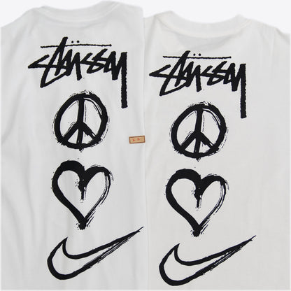 사슬  / 스투시 남성 하트 레터링 로고 프린트 라운드 반팔 티셔츠