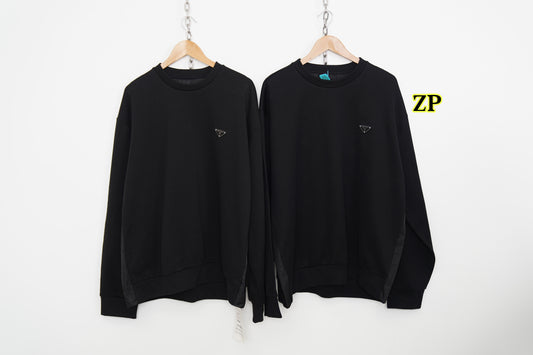 사슬  / 프라다 남성 맨투맨