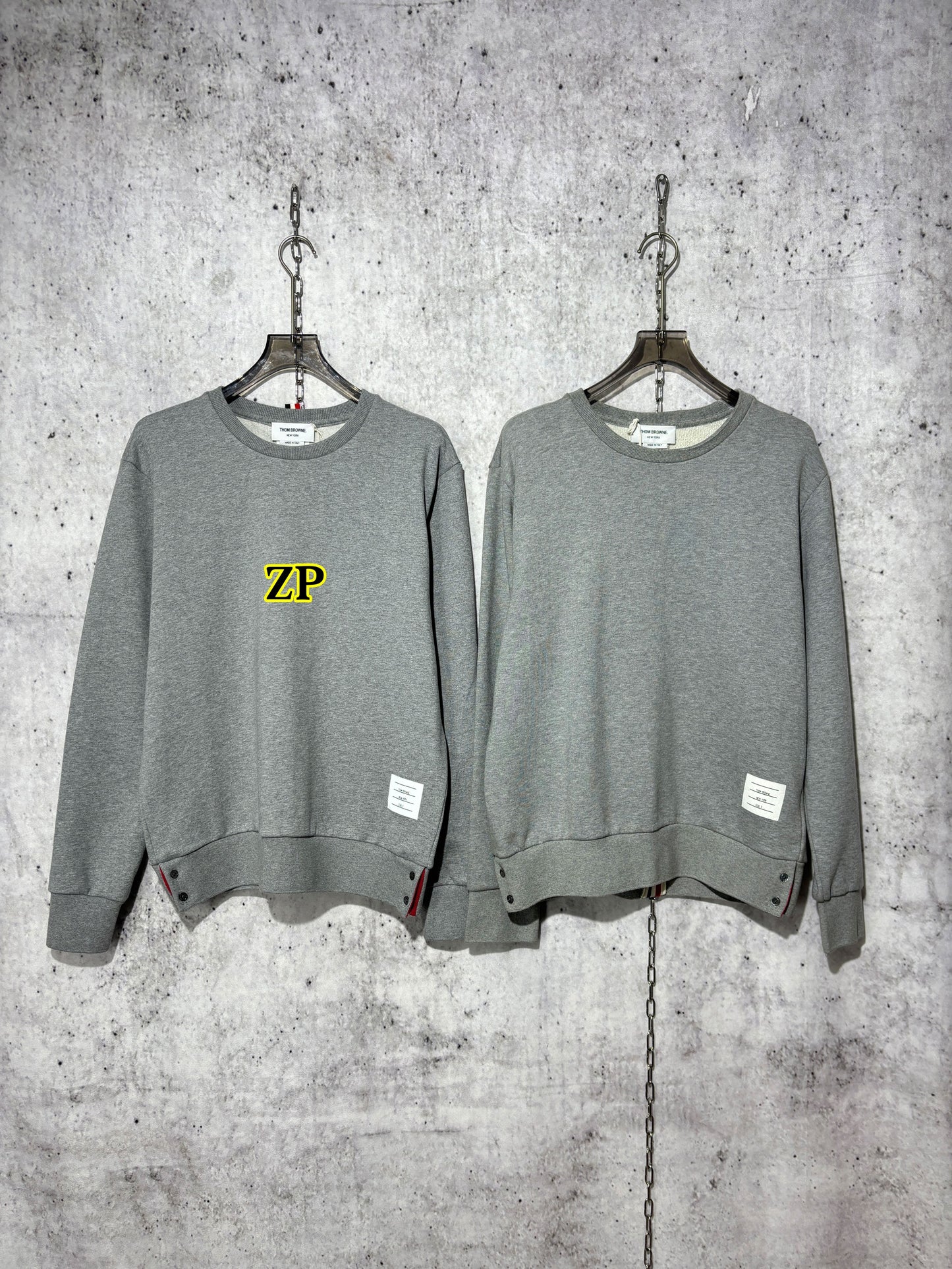 사슬  / 톰브라운 남성 라운드넥 맨툼맨