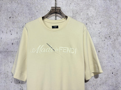 사슬 / 펜디 남성 자수 라운드 루즈핏 반팔 티셔츠