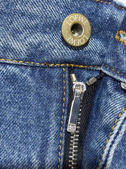 사슬 / 로에베 남성 여성 후면 로고 스티커 단추 스트레이트 데님 반바지