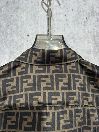 사슬 / 펜디 남성 여성 싱글 버클 반팔 셔츠