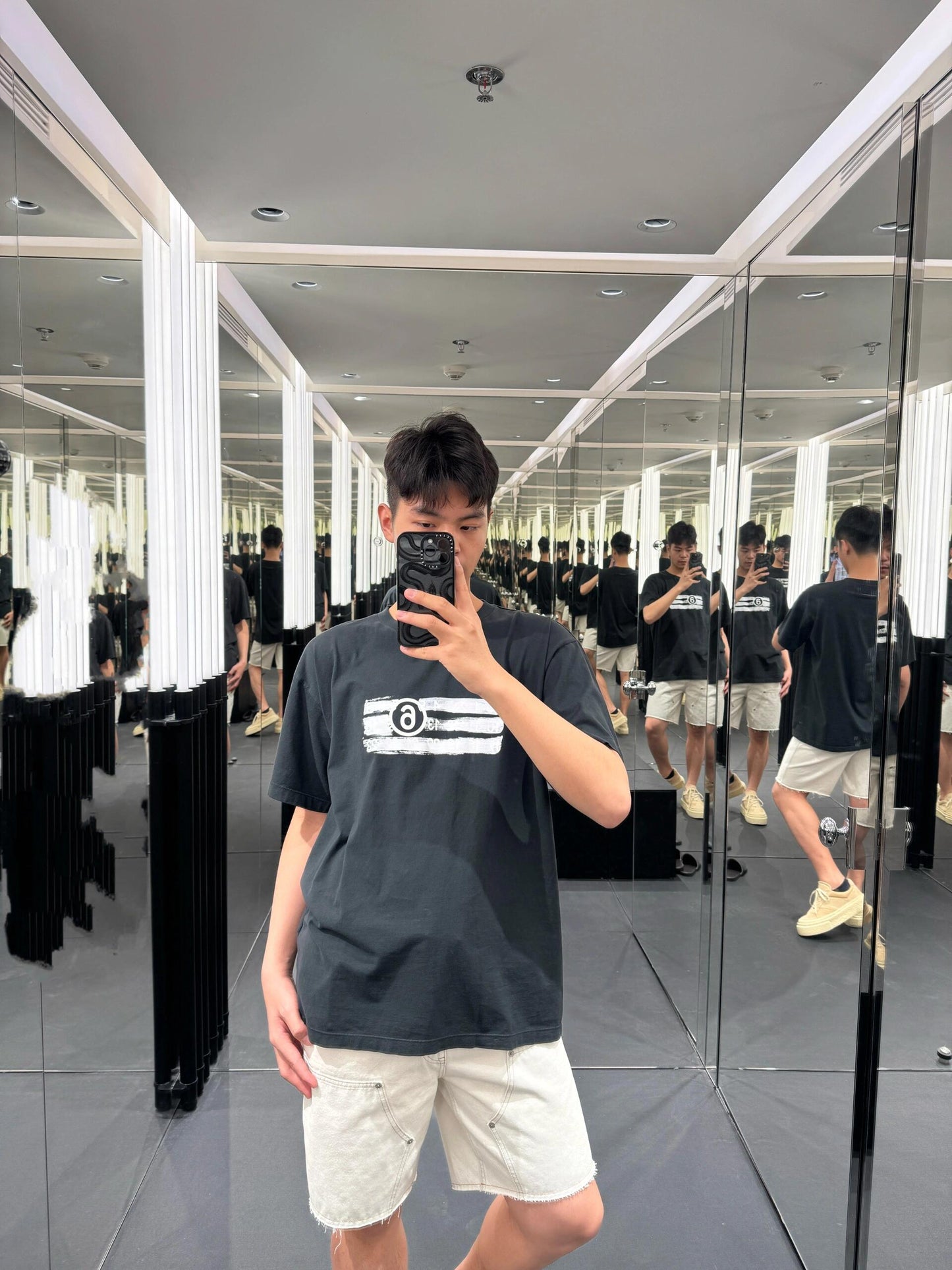 R공장 / 메종마르지엘라 남성 반팔 티셔츠