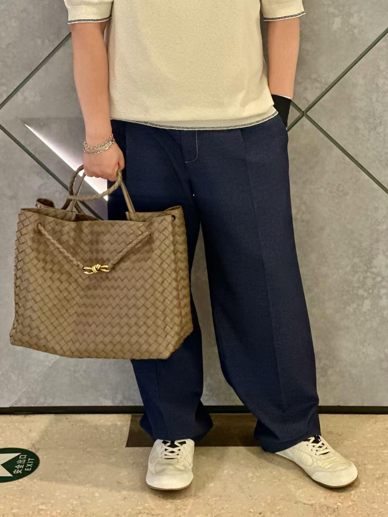 R공장 / 보테가베네타 남성 니트 반팔 티셔츠