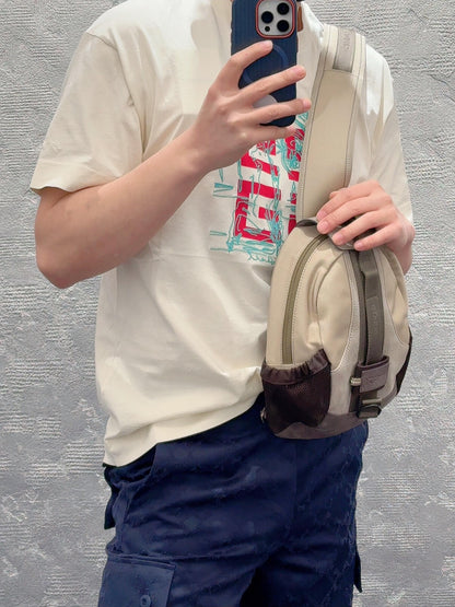 R공장 / 지방시 남성 4G 로고 반팔 티셔츠