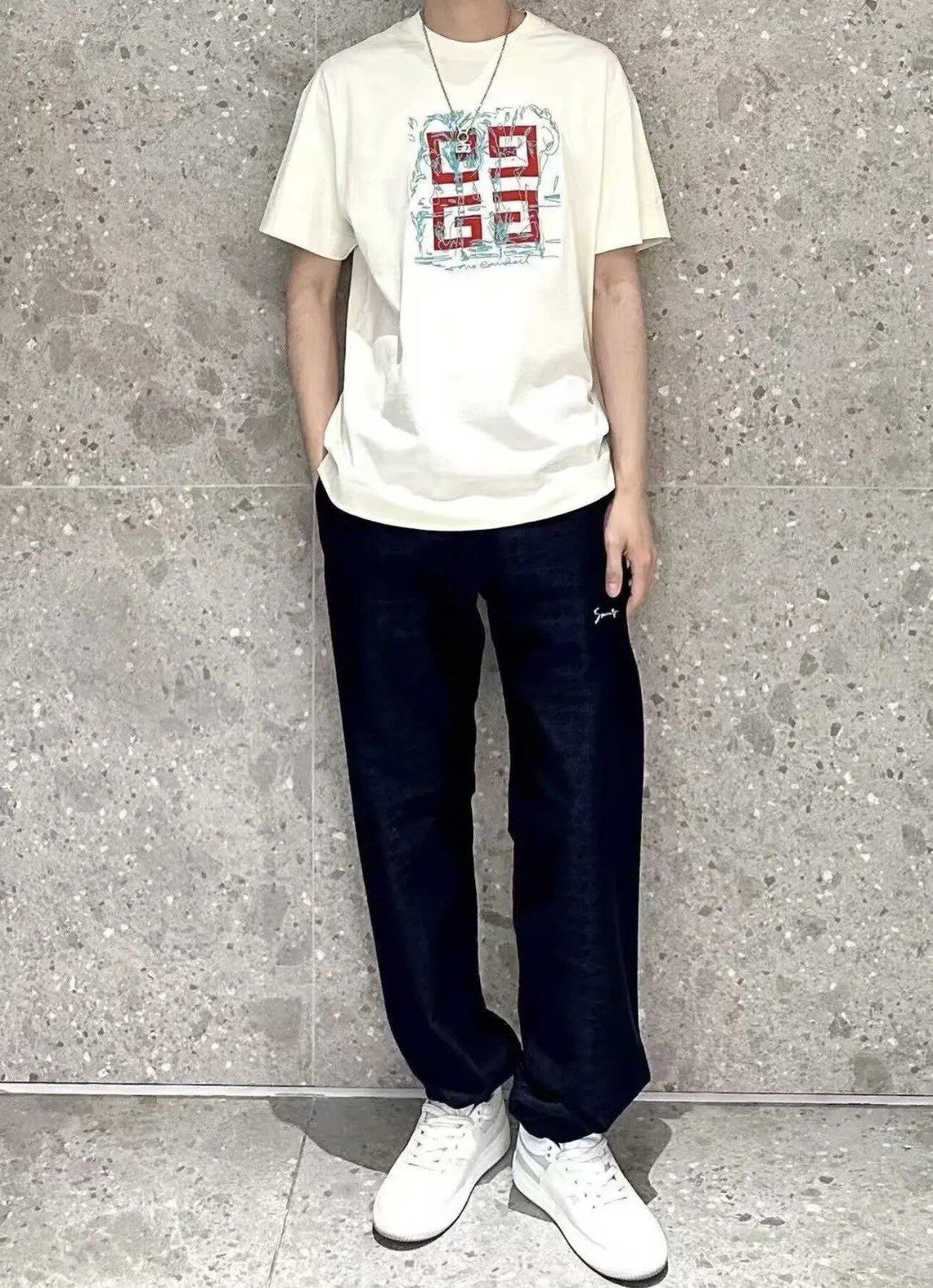 R공장 / 지방시 남성 4G 로고 반팔 티셔츠