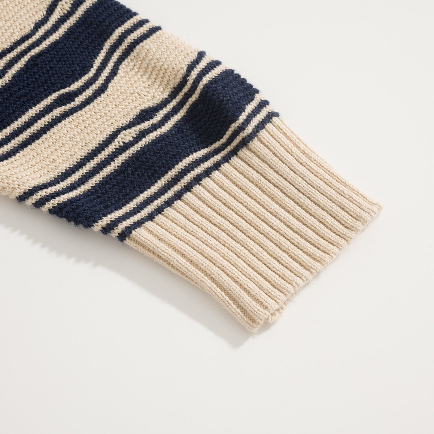 BVG / 보테가베네타 남성 스트라이프 니트 스웨터