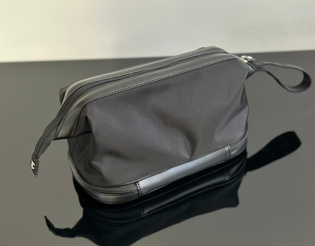 양 공장 / 샤넬 파우치백