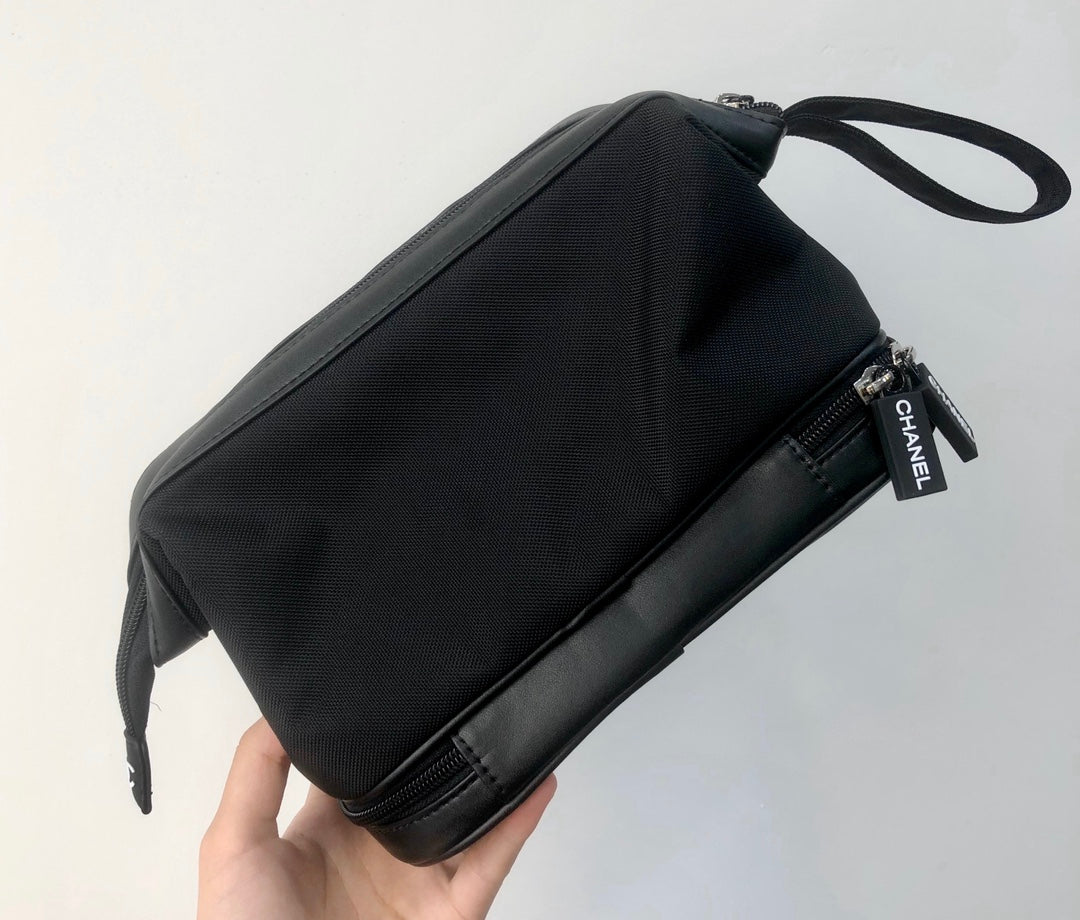 양 공장 / 샤넬 파우치백