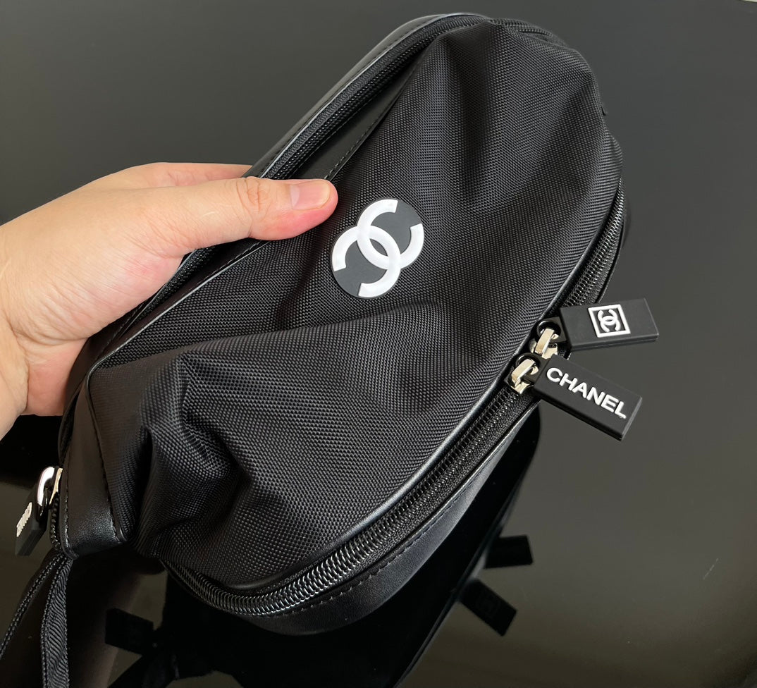 양 공장 / 샤넬 파우치백