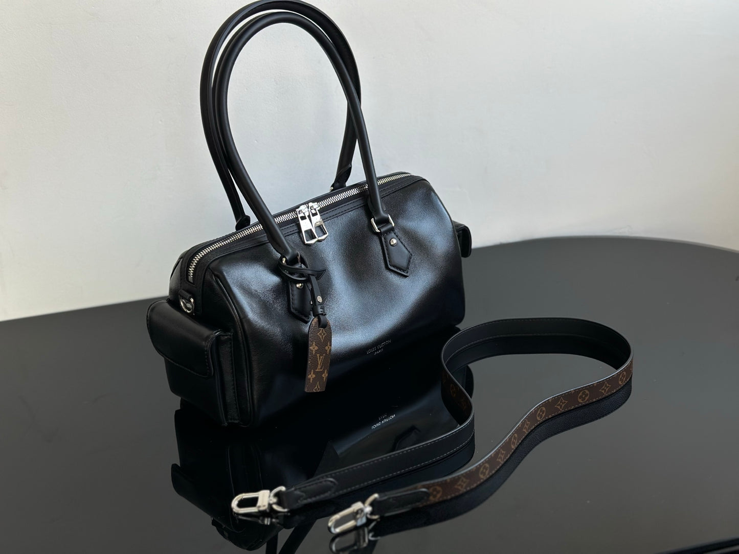 양 공장 / 루이비통 볼링 가방