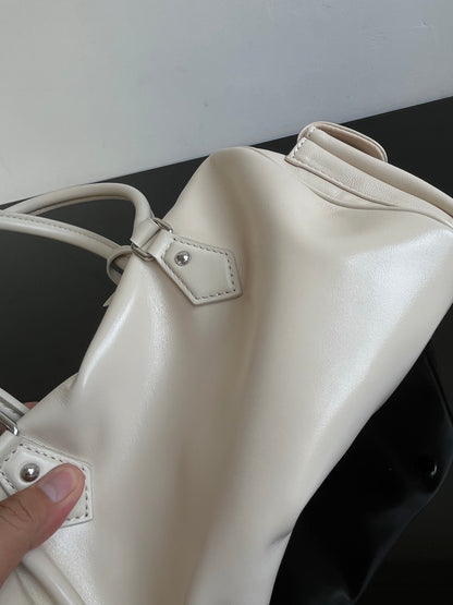 양 공장 / 루이비통 볼링 가방