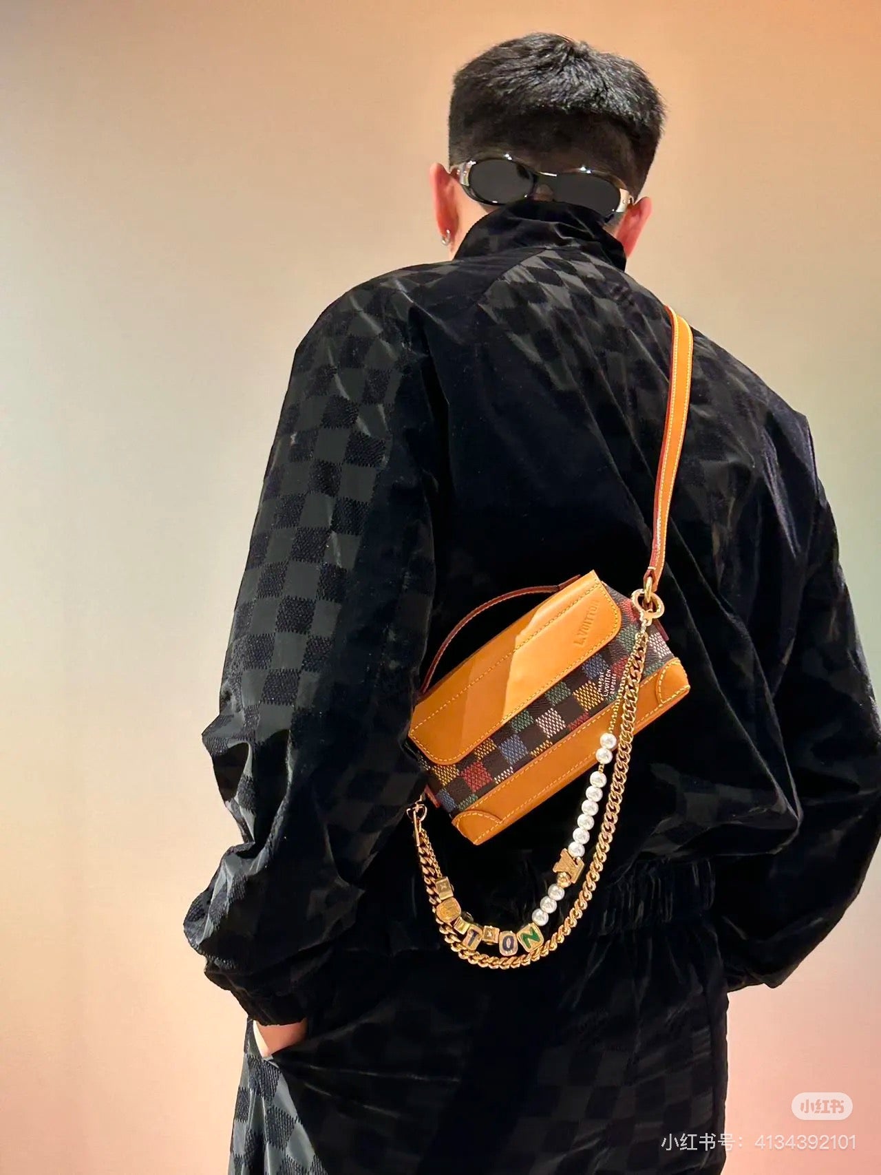 양 공장 / 루이비통 컬러 박스 가방